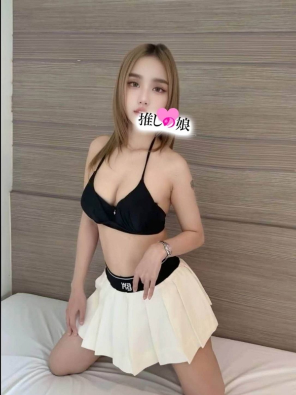ユイ